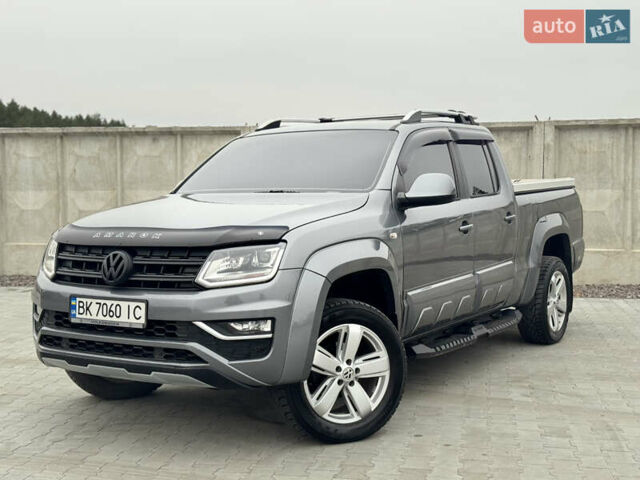 Серый Фольксваген Амарок, объемом двигателя 1.97 л и пробегом 340 тыс. км за 14999 $, фото 8 на Automoto.ua