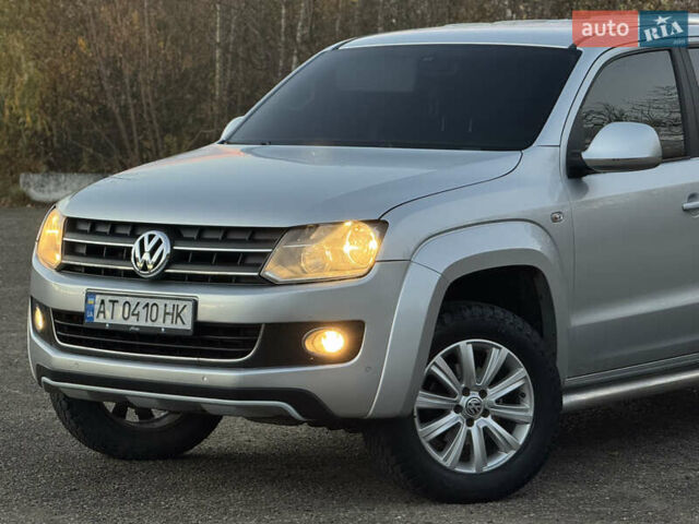 Сірий Фольксваген Амарок, об'ємом двигуна 2 л та пробігом 246 тис. км за 16800 $, фото 2 на Automoto.ua