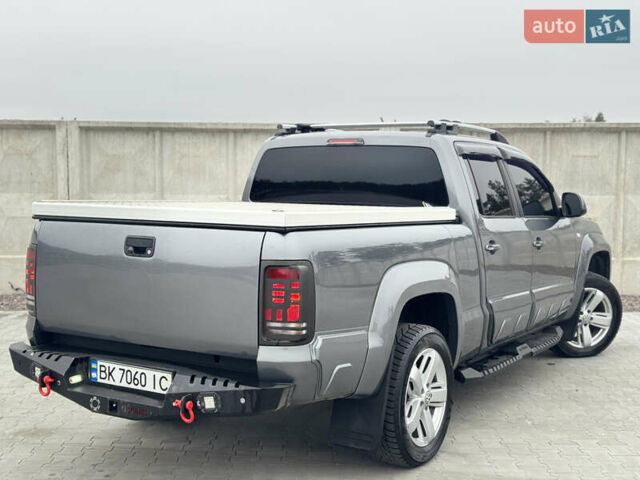 Серый Фольксваген Амарок, объемом двигателя 1.97 л и пробегом 340 тыс. км за 14999 $, фото 16 на Automoto.ua