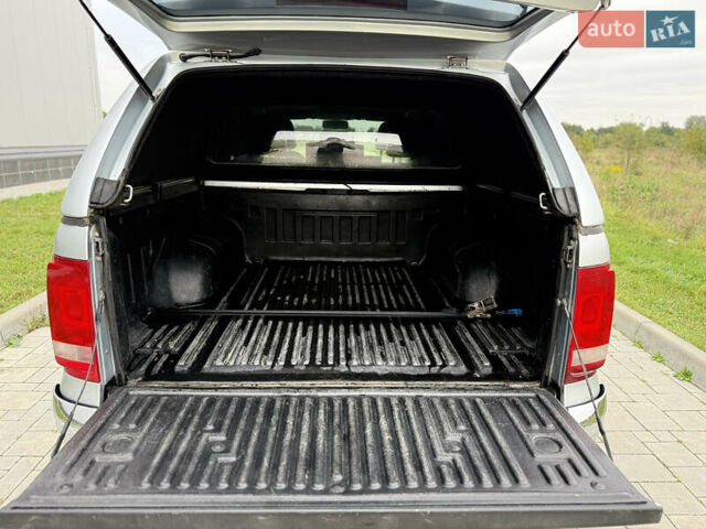 Сірий Фольксваген Амарок, об'ємом двигуна 1.97 л та пробігом 237 тис. км за 16200 $, фото 25 на Automoto.ua