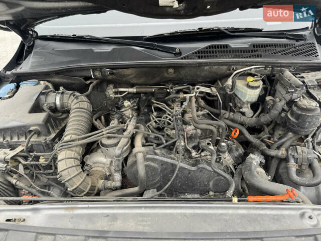 Серый Фольксваген Амарок, объемом двигателя 1.97 л и пробегом 340 тыс. км за 14999 $, фото 38 на Automoto.ua