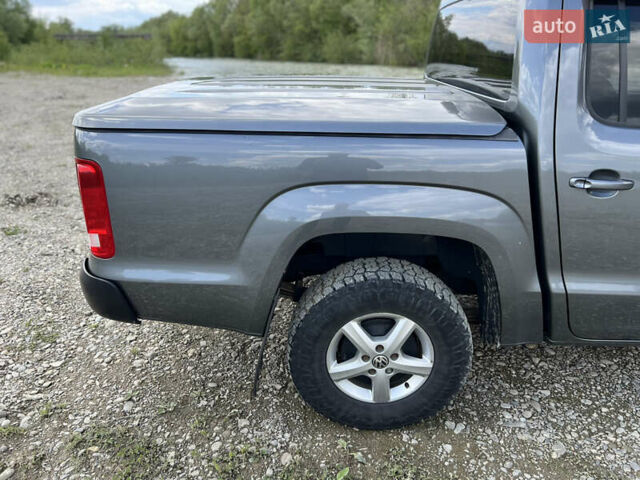 Серый Фольксваген Амарок, объемом двигателя 2 л и пробегом 273 тыс. км за 20200 $, фото 5 на Automoto.ua