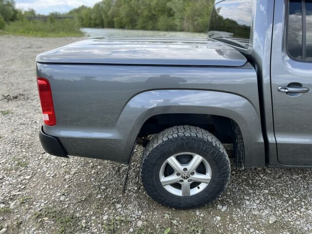 Серый Фольксваген Амарок, объемом двигателя 2 л и пробегом 335 тыс. км за 20000 $, фото 13 на Automoto.ua