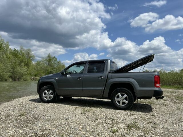 Серый Фольксваген Амарок, объемом двигателя 2 л и пробегом 335 тыс. км за 20000 $, фото 19 на Automoto.ua