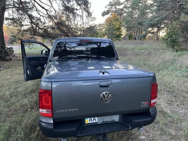 Серый Фольксваген Амарок, объемом двигателя 2 л и пробегом 335 тыс. км за 20000 $, фото 4 на Automoto.ua