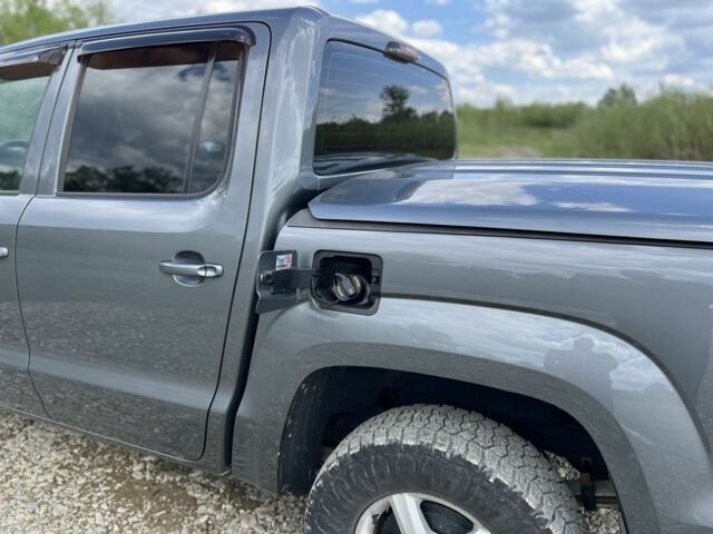 Серый Фольксваген Амарок, объемом двигателя 2 л и пробегом 335 тыс. км за 20000 $, фото 7 на Automoto.ua