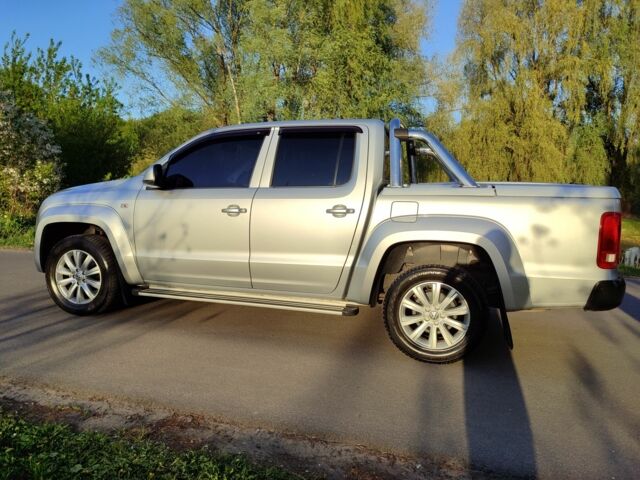 Сірий Фольксваген Амарок, об'ємом двигуна 2 л та пробігом 260 тис. км за 21500 $, фото 2 на Automoto.ua