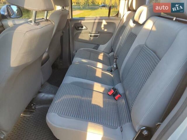 Сірий Фольксваген Амарок, об'ємом двигуна 1.97 л та пробігом 264 тис. км за 20500 $, фото 14 на Automoto.ua