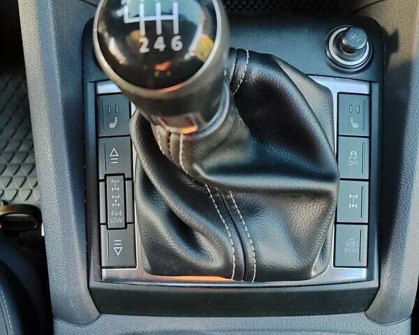 Сірий Фольксваген Амарок, об'ємом двигуна 1.97 л та пробігом 264 тис. км за 20500 $, фото 19 на Automoto.ua