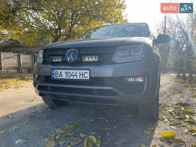 Серый Фольксваген Амарок, объемом двигателя 2.97 л и пробегом 285 тыс. км за 30000 $, фото 6 на Automoto.ua