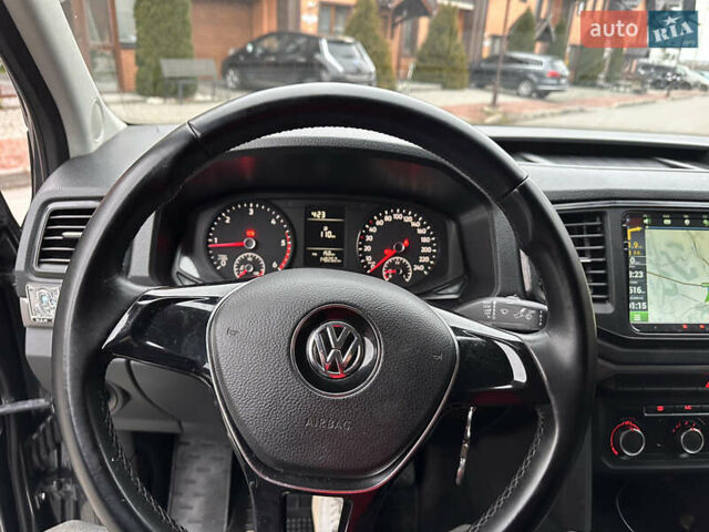 Серый Фольксваген Амарок, объемом двигателя 2 л и пробегом 148 тыс. км за 22000 $, фото 29 на Automoto.ua