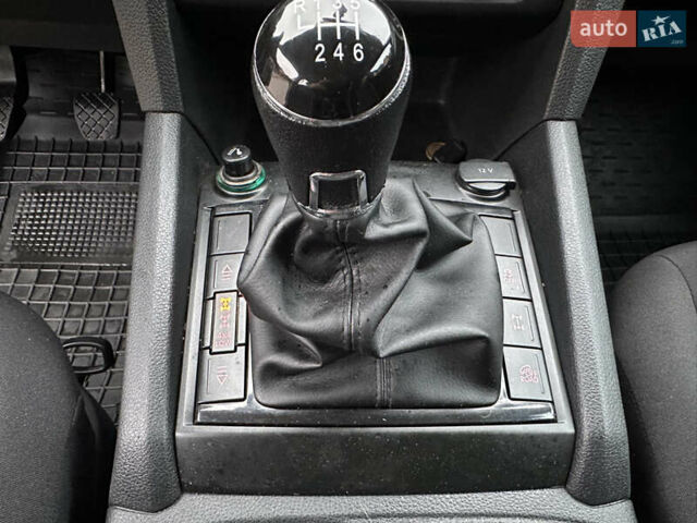 Серый Фольксваген Амарок, объемом двигателя 2 л и пробегом 148 тыс. км за 22000 $, фото 17 на Automoto.ua