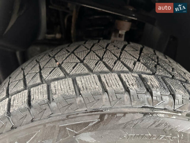 Серый Фольксваген Амарок, объемом двигателя 2 л и пробегом 148 тыс. км за 22000 $, фото 28 на Automoto.ua