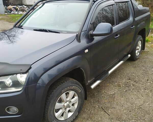 Синій Фольксваген Амарок, об'ємом двигуна 1.97 л та пробігом 250 тис. км за 13500 $, фото 1 на Automoto.ua