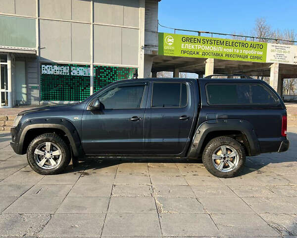 Синій Фольксваген Амарок, об'ємом двигуна 1.97 л та пробігом 302 тис. км за 13500 $, фото 3 на Automoto.ua