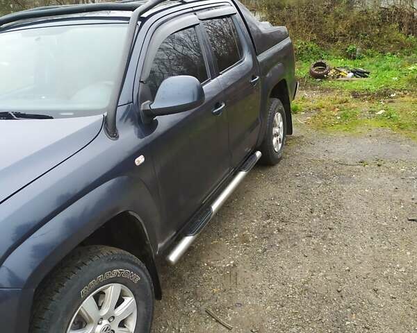 Синій Фольксваген Амарок, об'ємом двигуна 1.97 л та пробігом 250 тис. км за 13500 $, фото 2 на Automoto.ua