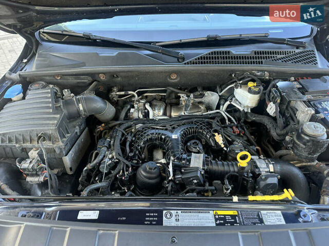 Фольксваген Амарок 2017 в Житомире на Automoto.ua Синий Фольксваген Амарок, объемом двигателя 3 л и пробегом 192 тыс. км за 28500 $, фото 28 на Automoto.ua