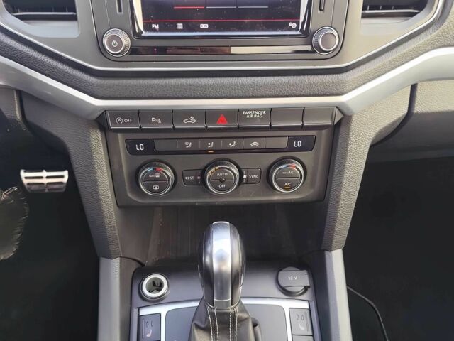 Синий Фольксваген Амарок, объемом двигателя 3 л и пробегом 51 тыс. км за 16000 $, фото 12 на Automoto.ua