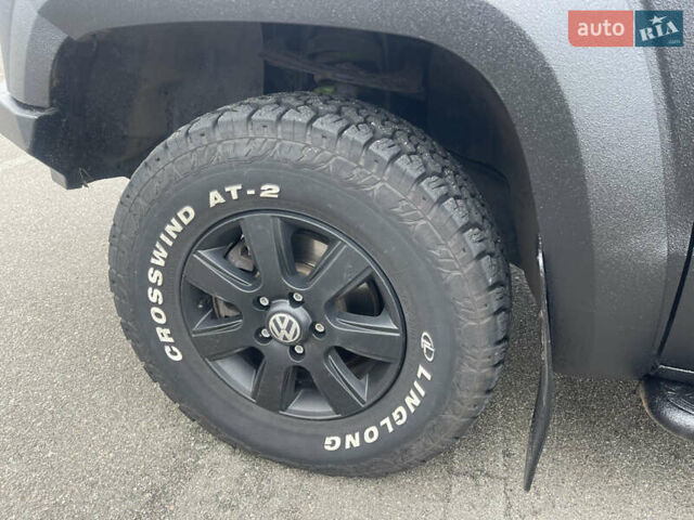 Зеленый Фольксваген Амарок, объемом двигателя 1.97 л и пробегом 300 тыс. км за 14900 $, фото 9 на Automoto.ua