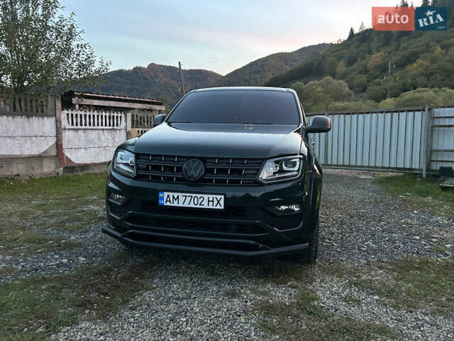 Зеленый Фольксваген Амарок, объемом двигателя 3 л и пробегом 173 тыс. км за 35500 $, фото 2 на Automoto.ua