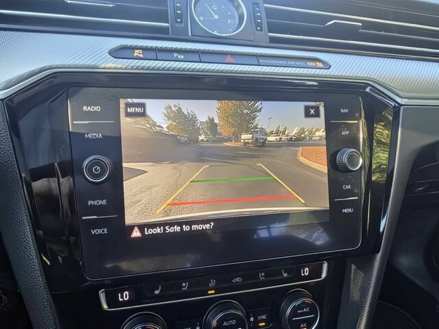 Білий Фольксваген Arteon, об'ємом двигуна 2 л та пробігом 39 тис. км за 14500 $, фото 10 на Automoto.ua