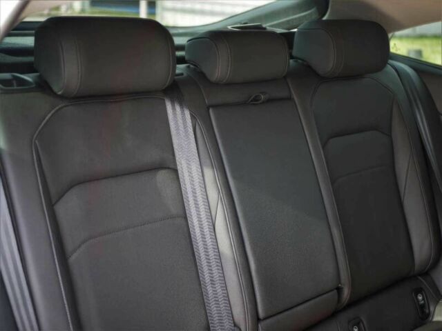 Белый Фольксваген Arteon, объемом двигателя 2 л и пробегом 17 тыс. км за 10000 $, фото 11 на Automoto.ua