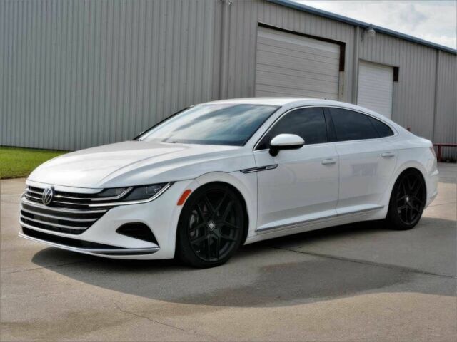 Белый Фольксваген Arteon, объемом двигателя 2 л и пробегом 17 тыс. км за 10000 $, фото 2 на Automoto.ua