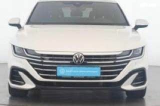 Белый Фольксваген Arteon, объемом двигателя 2 л и пробегом 15 тыс. км за 41990 $, фото 5 на Automoto.ua