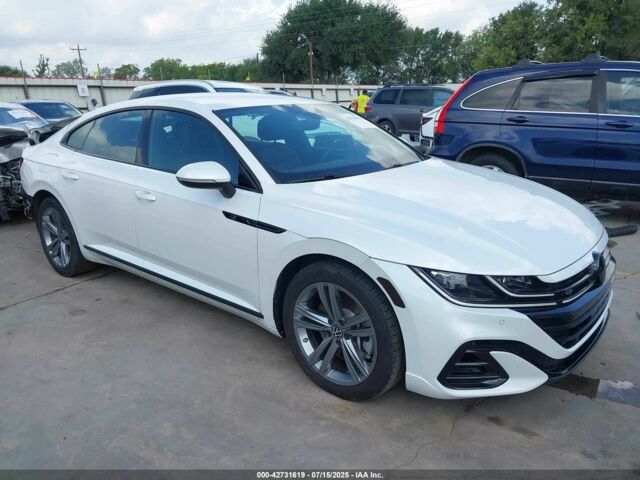 Білий Фольксваген Arteon, об'ємом двигуна 2 л та пробігом 39 тис. км за 7200 $, фото 1 на Automoto.ua