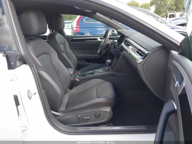 Білий Фольксваген Arteon, об'ємом двигуна 2 л та пробігом 39 тис. км за 7200 $, фото 6 на Automoto.ua