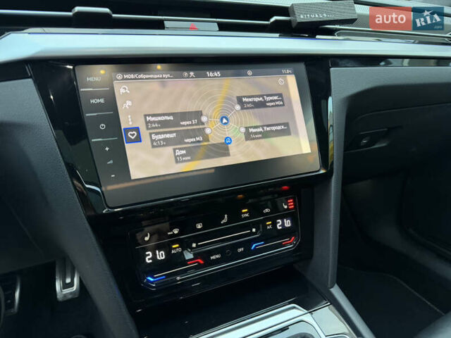 Белый Фольксваген Arteon, объемом двигателя 2 л и пробегом 93 тыс. км за 41500 $, фото 43 на Automoto.ua