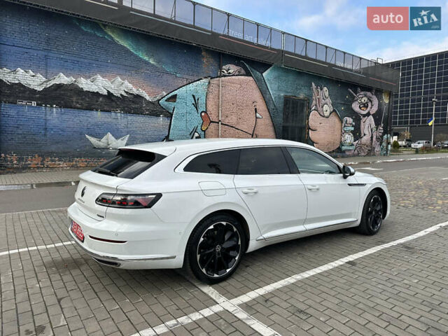 Белый Фольксваген Arteon, объемом двигателя 2 л и пробегом 163 тыс. км за 35700 $, фото 5 на Automoto.ua