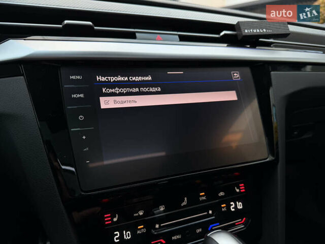 Белый Фольксваген Arteon, объемом двигателя 2 л и пробегом 93 тыс. км за 41500 $, фото 64 на Automoto.ua