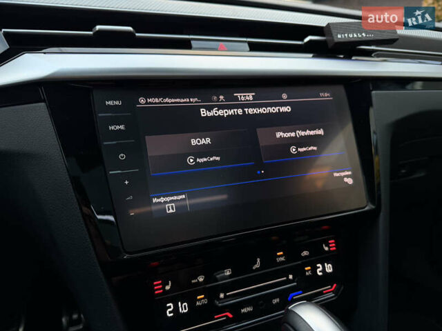 Белый Фольксваген Arteon, объемом двигателя 2 л и пробегом 93 тыс. км за 41500 $, фото 55 на Automoto.ua
