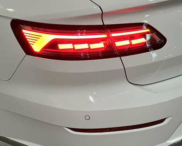 Белый Фольксваген Arteon, объемом двигателя 1.97 л и пробегом 158 тыс. км за 36900 $, фото 30 на Automoto.ua