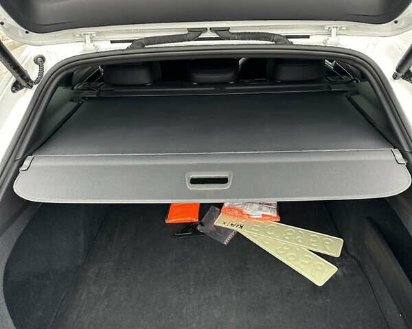 Белый Фольксваген Arteon, объемом двигателя 2 л и пробегом 163 тыс. км за 35700 $, фото 43 на Automoto.ua