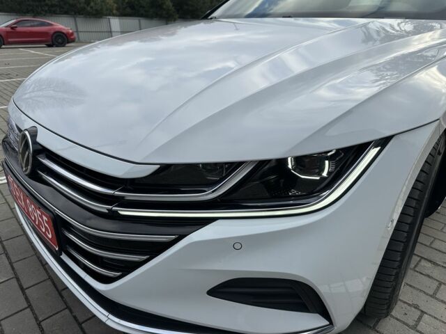 Білий Фольксваген Arteon, об'ємом двигуна 0 л та пробігом 163 тис. км за 34999 $, фото 5 на Automoto.ua