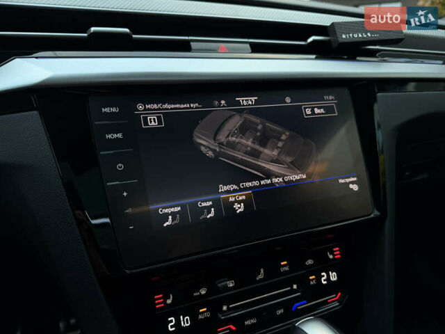 Белый Фольксваген Arteon, объемом двигателя 2 л и пробегом 93 тыс. км за 41500 $, фото 52 на Automoto.ua
