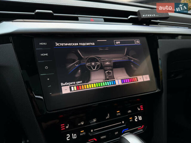 Белый Фольксваген Arteon, объемом двигателя 2 л и пробегом 93 тыс. км за 41500 $, фото 61 на Automoto.ua