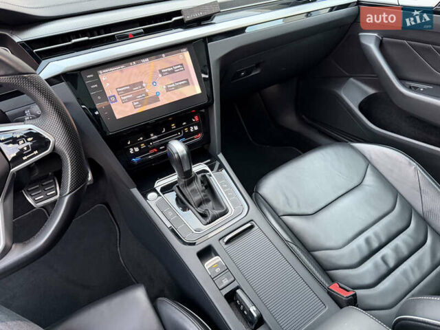 Белый Фольксваген Arteon, объемом двигателя 2 л и пробегом 93 тыс. км за 41500 $, фото 39 на Automoto.ua