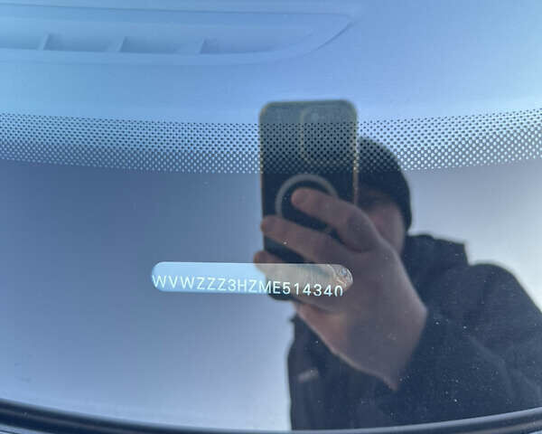 Белый Фольксваген Arteon, объемом двигателя 2 л и пробегом 163 тыс. км за 35700 $, фото 38 на Automoto.ua