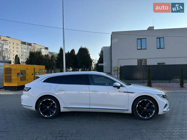 Белый Фольксваген Arteon, объемом двигателя 1.97 л и пробегом 158 тыс. км за 36900 $, фото 4 на Automoto.ua
