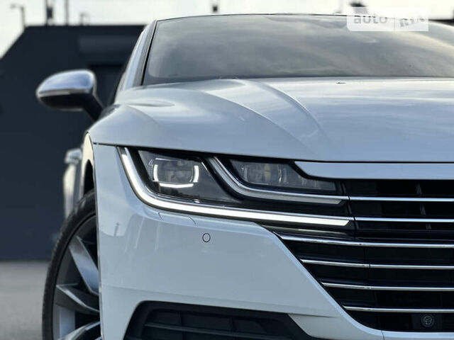 Білий Фольксваген Arteon, об'ємом двигуна 2 л та пробігом 223 тис. км за 27500 $, фото 27 на Automoto.ua