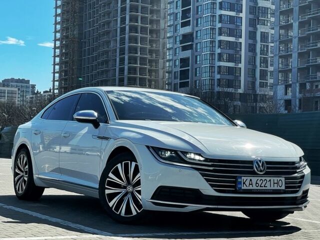 Белый Фольксваген Arteon, объемом двигателя 2 л и пробегом 185 тыс. км за 26500 $, фото 9 на Automoto.ua