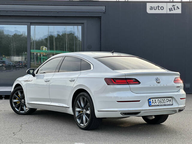 Белый Фольксваген Arteon, объемом двигателя 2 л и пробегом 223 тыс. км за 27500 $, фото 13 на Automoto.ua