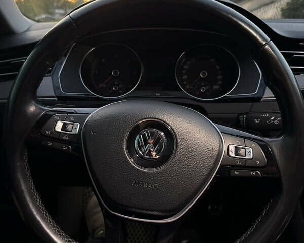 Белый Фольксваген Arteon, объемом двигателя 1.97 л и пробегом 160 тыс. км за 27000 $, фото 9 на Automoto.ua