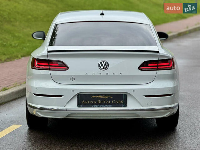 Белый Фольксваген Arteon, объемом двигателя 2 л и пробегом 206 тыс. км за 24500 $, фото 12 на Automoto.ua