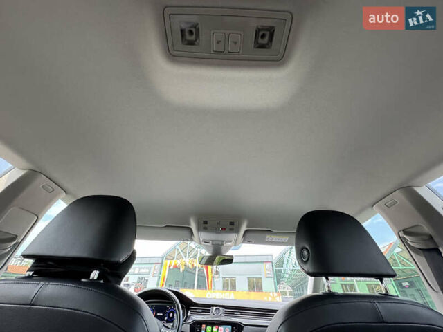 Фольксваген Arteon 2017 в Киеве на Automoto.ua Белый Фольксваген Arteon, объемом двигателя 1.97 л и пробегом 212 тыс. км за 24000 $, фото 16 на Automoto.ua