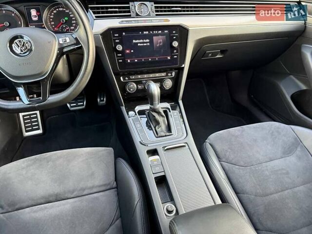Белый Фольксваген Arteon, объемом двигателя 2 л и пробегом 229 тыс. км за 22000 $, фото 42 на Automoto.ua