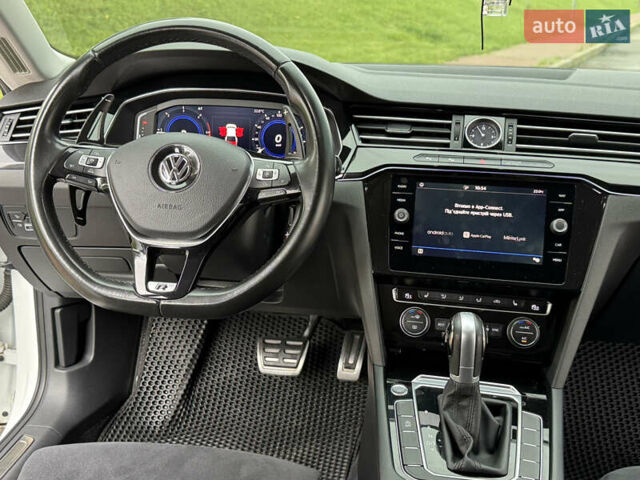 Белый Фольксваген Arteon, объемом двигателя 2 л и пробегом 206 тыс. км за 24500 $, фото 34 на Automoto.ua
